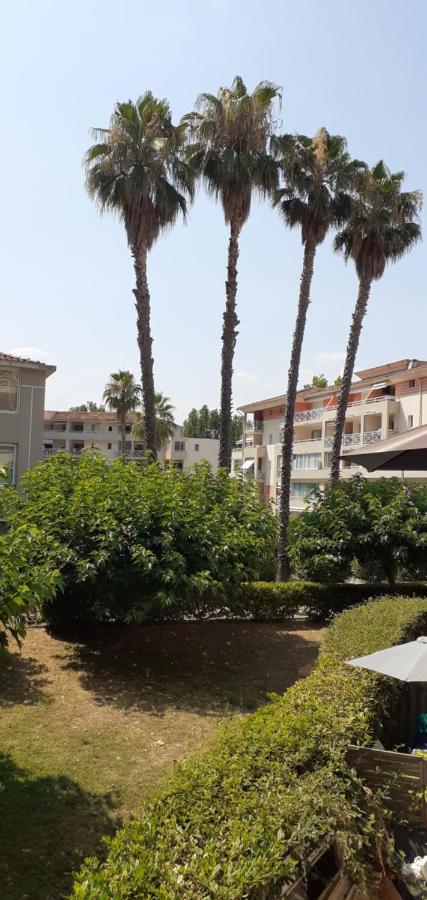 Appartement Le Cyana à Cagnes-sur-Mer Extérieur photo